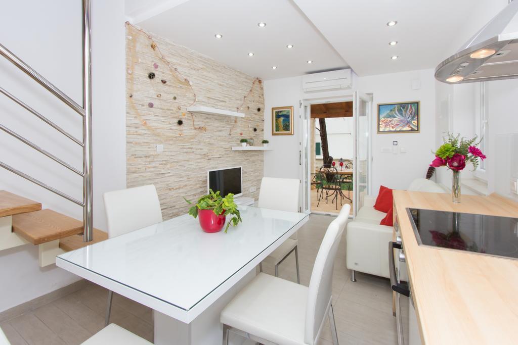 Holiday Home Primabella พรีมอชเตน ภายนอก รูปภาพ