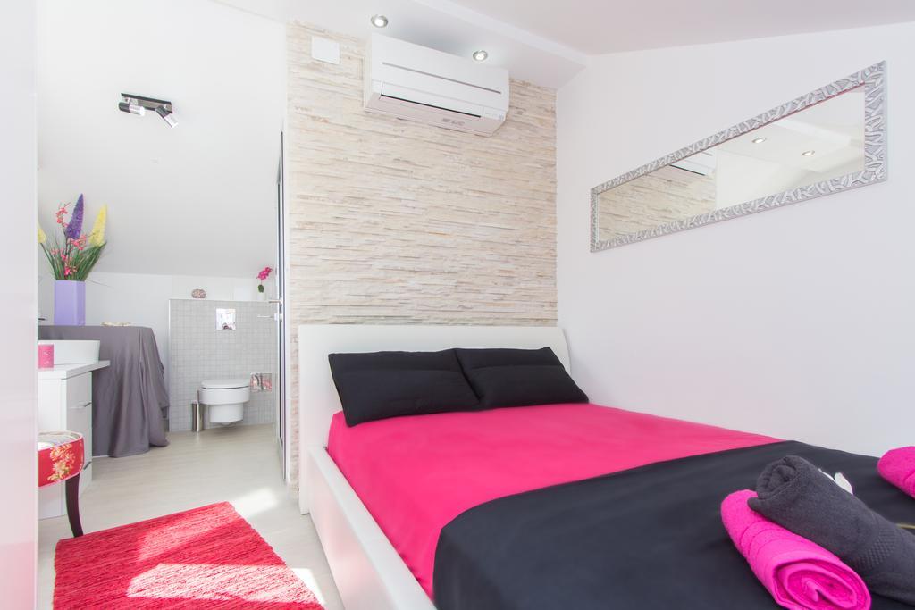 Holiday Home Primabella พรีมอชเตน ภายนอก รูปภาพ